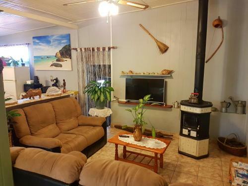Hostal Les Grevilleas '' Chambres Et Table D'h�tes