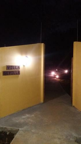 Bed & Breakfast Villa Sevilla