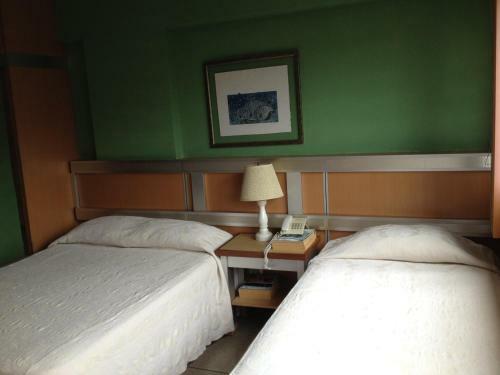 Aparthotel Plaza