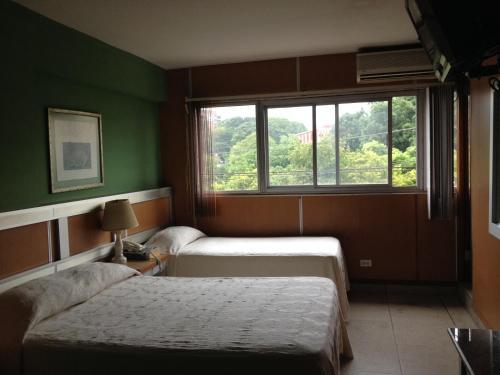 Aparthotel Plaza