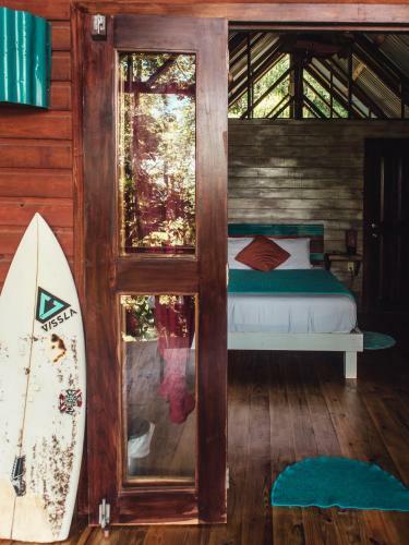 Surf Break At Paunch
