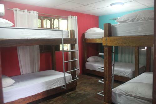 Hostal Pempos 4wheels