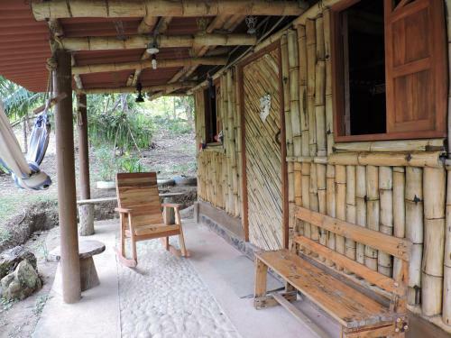 Albergue Hostal Familiar El �ngel Panam� B&B