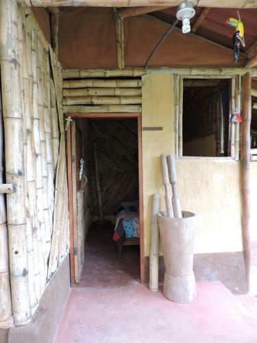 Albergue Hostal Familiar El �ngel Panam� B&B