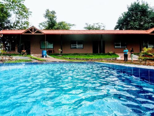 Albergue Hostal Los Laureles