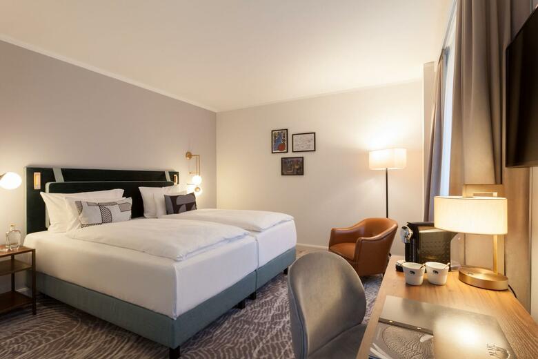 Hotel Elephant