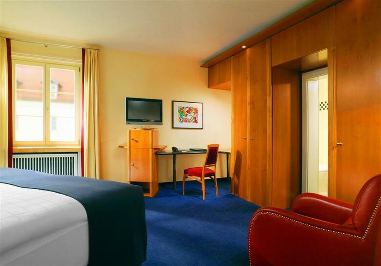 Hotel Elephant