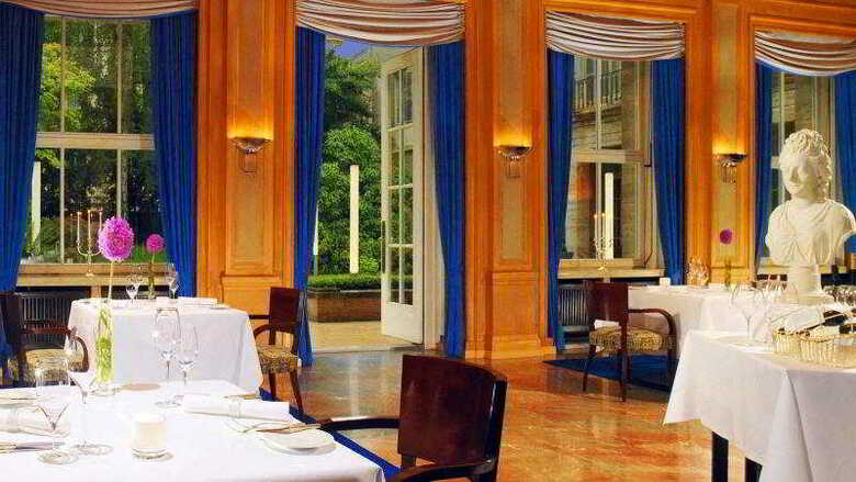 Hotel Elephant