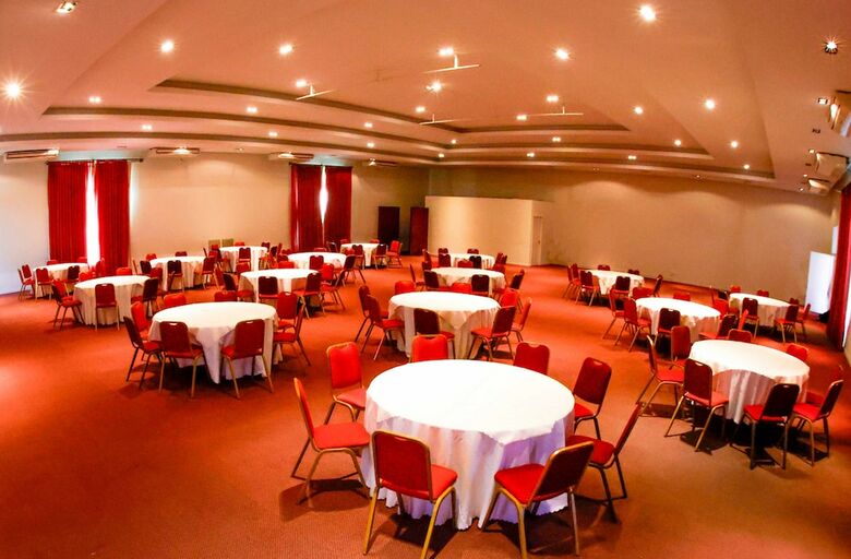 Hotel Wyndham Garden Campana