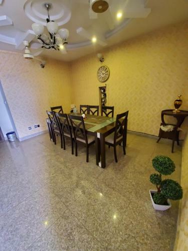 Hostal Bella Cottage