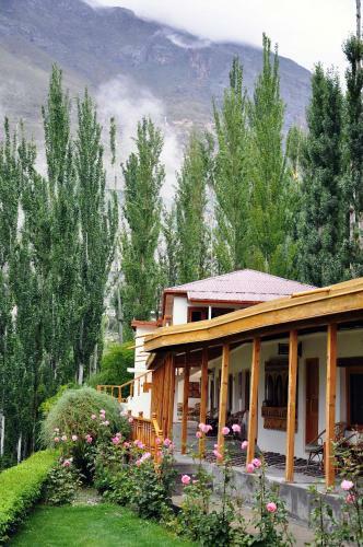 Posada Hunza Serena Inn