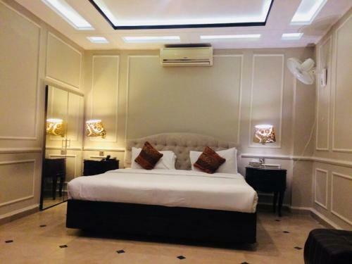 Hostal Riviera