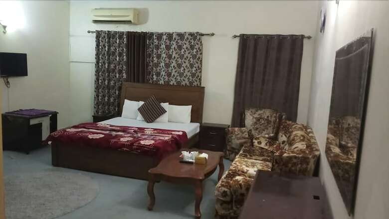 Hostal Orion Inn
