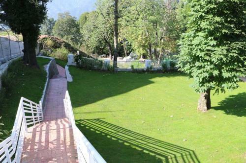 Hotel H.a.h Lodges