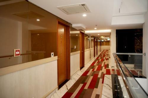 Avari Xpress Hotel Multan