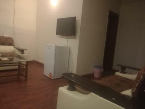 New Doves Inn Hotel ( Branch-2)