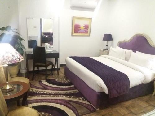 Maisonette Xpress Hotel