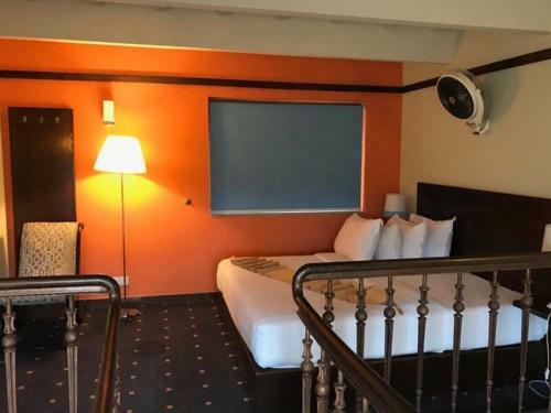 Escape Hotel