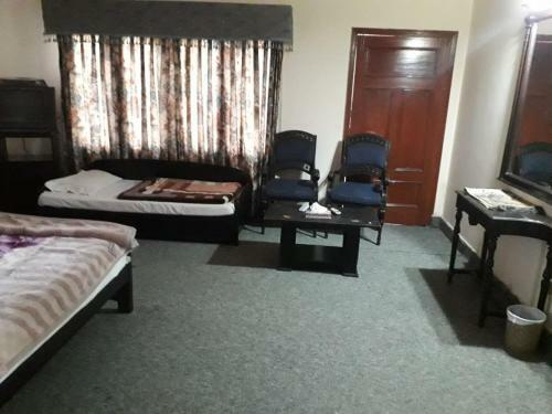 Hostal Travis Luxury Guest House