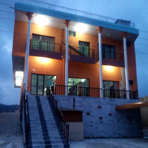 Pir Sohawa Hotel