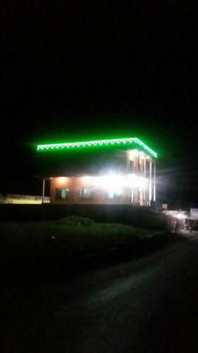 Pir Sohawa Hotel