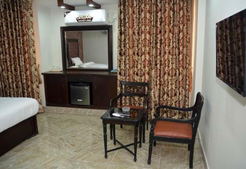 Hotel Redison Blue Area