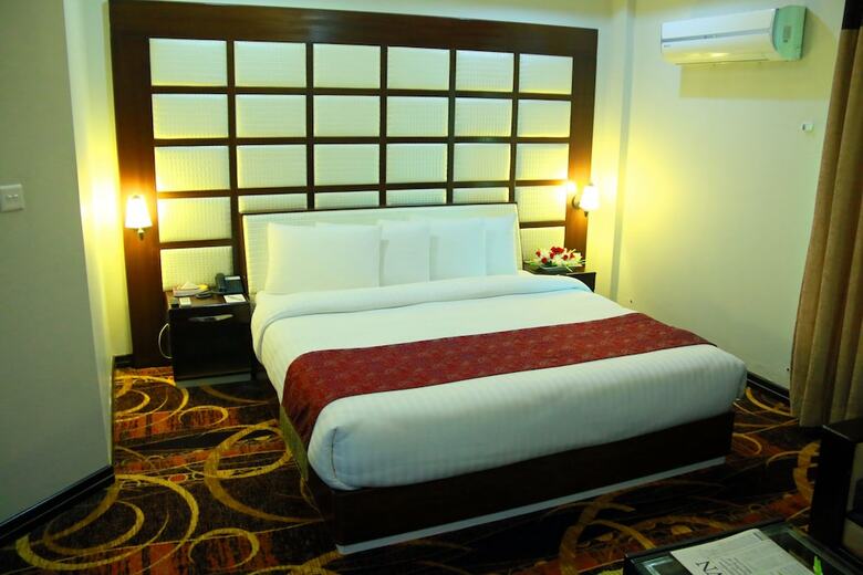 Hostal Hotel One Abbottabad