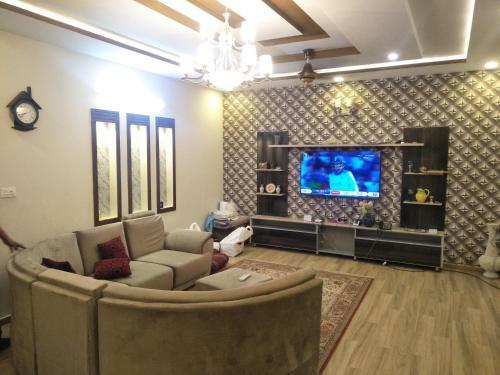 Hostal Rehaish Inn