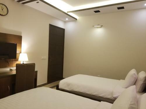Zifan Hotel & Suites