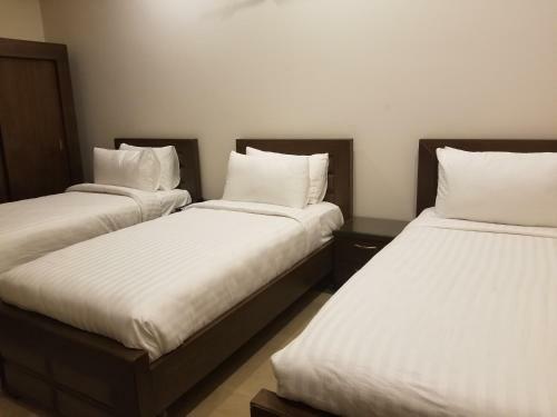 Zifan Hotel & Suites