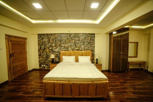 Hotel Chinar Resorts