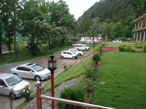 Hotel Mountain Track - Taranna Balakot