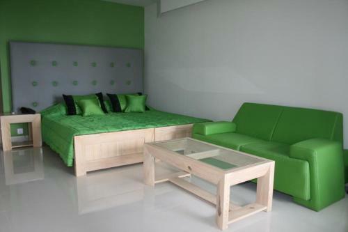 Hotel Summer Retreat