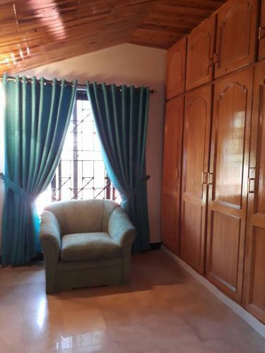 Hostal The Mont Calm