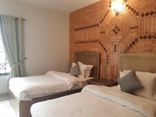 Hostal The Mont Calm