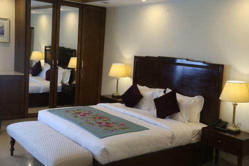 Hostal The Mont Calm