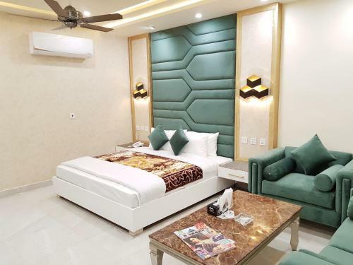 Hotel Avalon Executive Suites