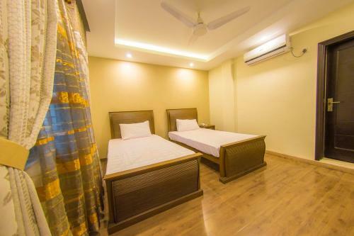 Karakuram Hotel