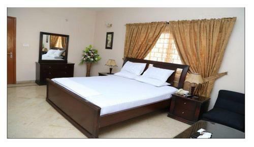 Hotel Luxury Inn