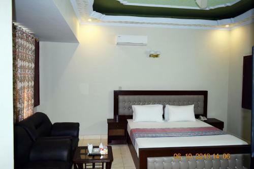 Hostal Prime Dha Guest House