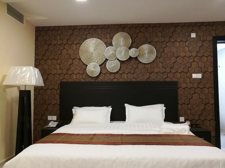 Tanuf Residency Hotel