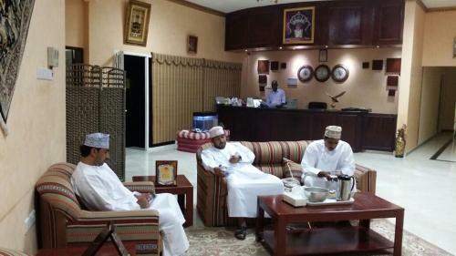 Al Ghazlan Hotel Sinaw