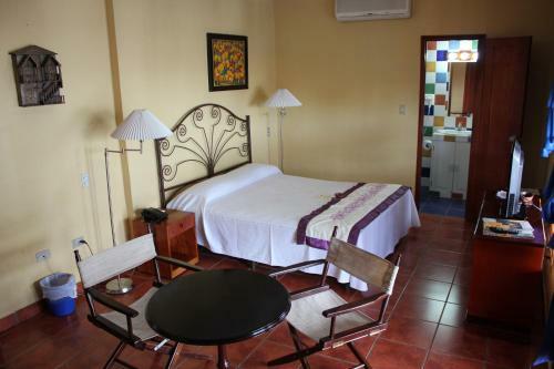 Hotel Los Arcos