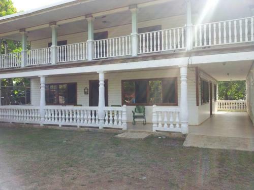 Hostal Jackson Guest House