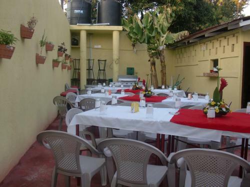 Hotel Charly`s, El Viejo Chinandega