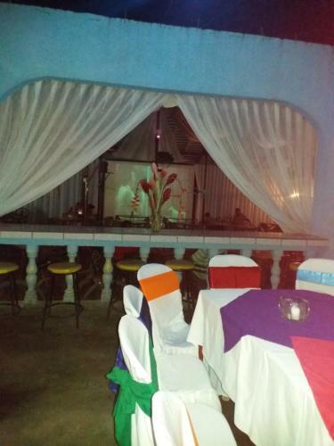 Hotel Charly`s, El Viejo Chinandega