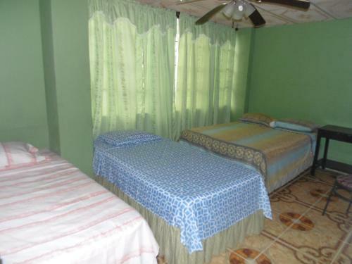 Hotel Hostal Do�a Rosa