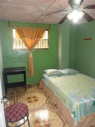 Hotel Hostal Do�a Rosa