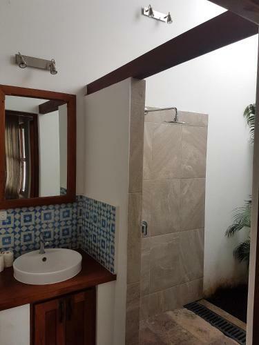 Lovely New-build Colonial House With Plunge Pool