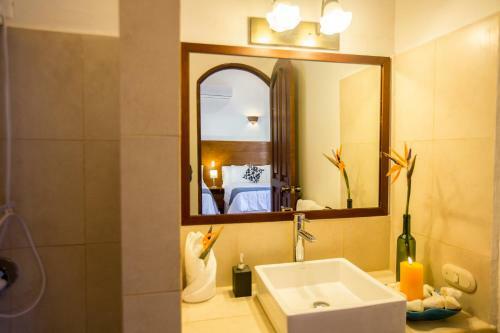 Hotel Boutique Adela